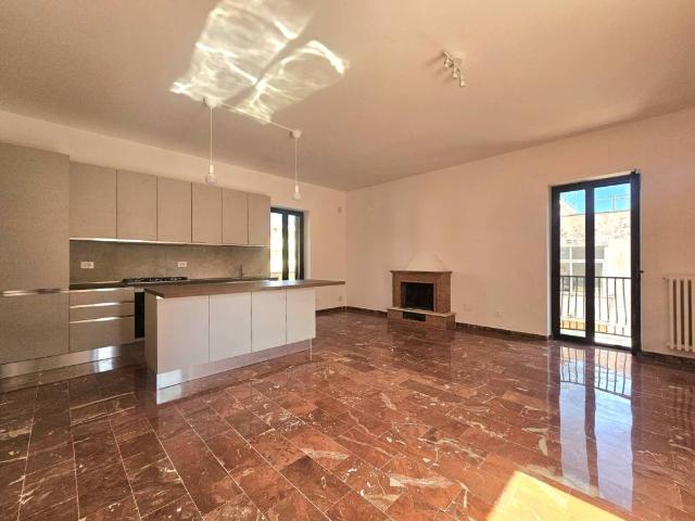 Appartamento in affitto a Formia, Lazio