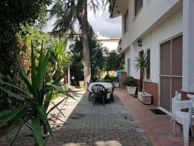 Appartamento in affitto a Gianola, Formia