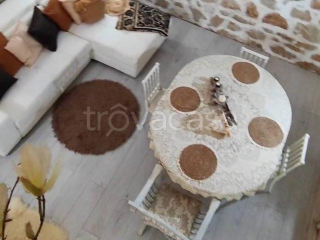 Appartamento in affitto a Campello Sul Clitunno, Umbria