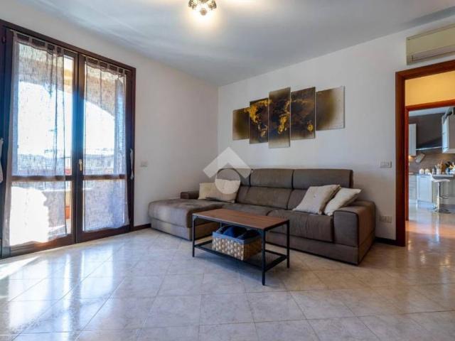 Appartamento in affitto a Unione dei comuni del Distretto Ceramico, Formigine