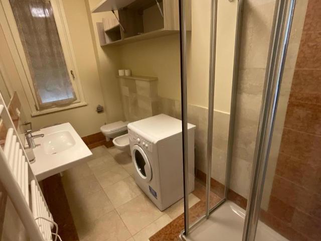 Appartamento in affitto a Centro Direzionale, Prato