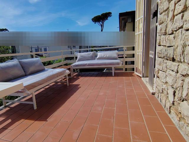 Appartamento in affitto a Vittoria Apuana, Forte Dei Marmi