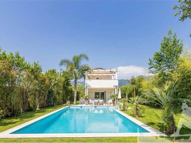 Appartamento in affitto a Vaiana, Forte Dei Marmi