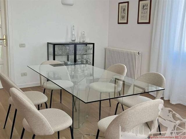 Appartamento in affitto a Vittoria Apuana, Forte Dei Marmi