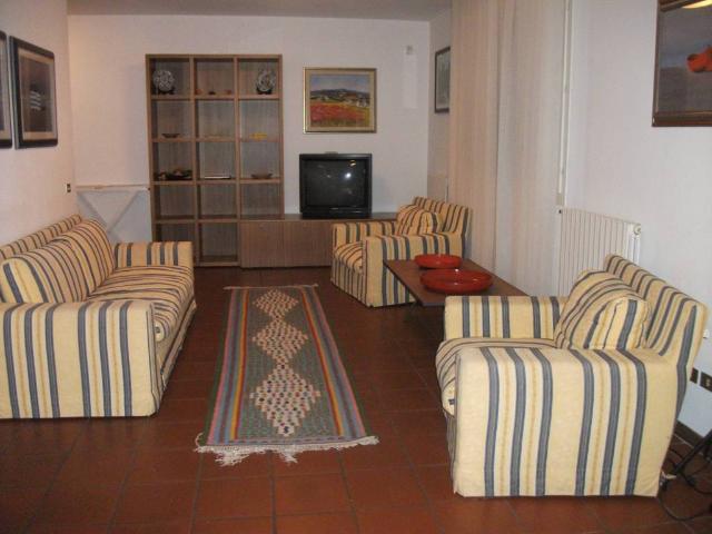 Appartamento in affitto a Vittoria Apuana, Forte Dei Marmi