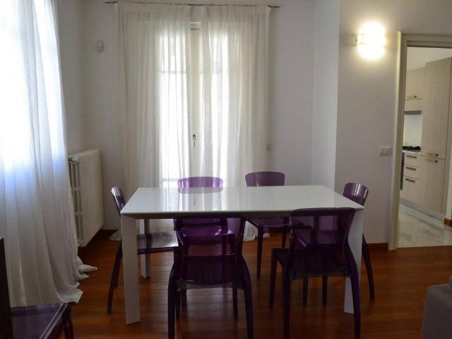 Appartamento in affitto a Vittoria Apuana, Forte Dei Marmi