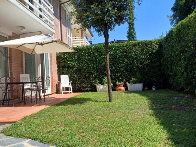 Appartamento in affitto a Forte Dei Marmi, Toscana