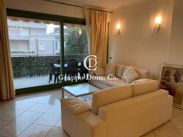 Appartamento in affitto a Roma Imperiale, Forte Dei Marmi