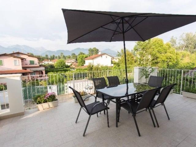 Appartamento in affitto a Forte Dei Marmi, Caranna