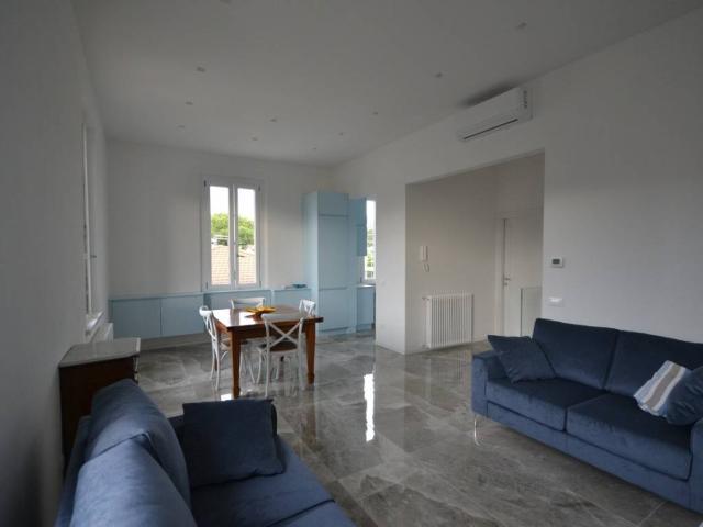 Appartamento in affitto a Forte Dei Marmi, Roma Imperiale