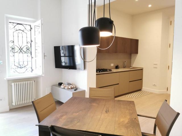 Appartamento in affitto a Vittoria Apuana, Forte Dei Marmi