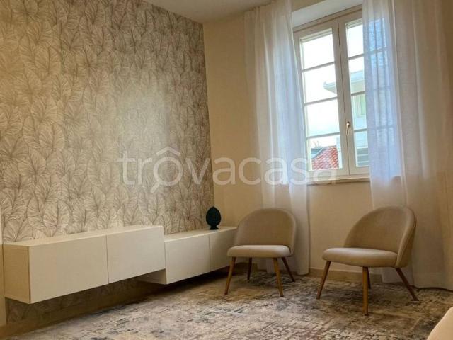 Appartamento in affitto a Vittoria Apuana, Forte Dei Marmi