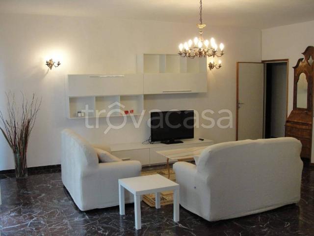 Appartamento in affitto a Roma Imperiale, Forte Dei Marmi
