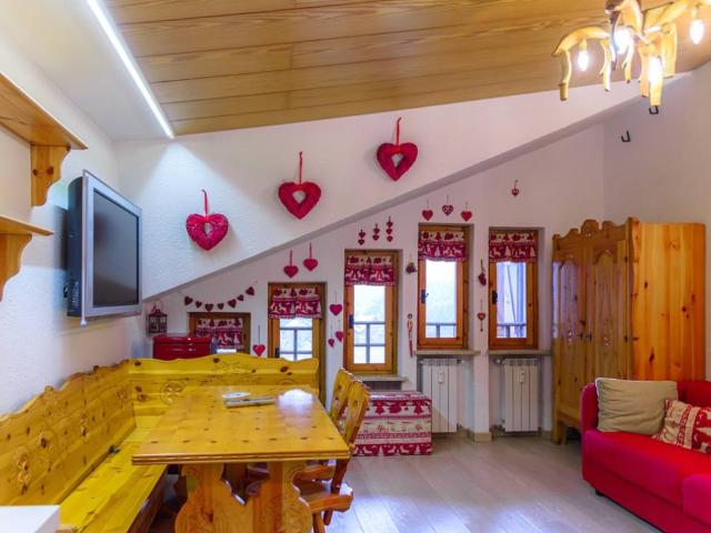 Appartamento in affitto a Borgo Stalle Lunghe, Piemonte