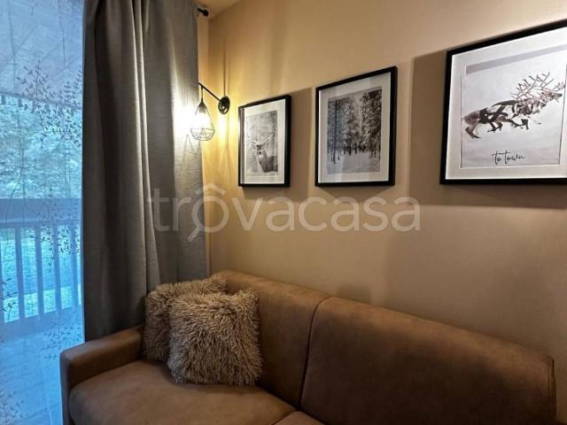 Appartamento in affitto a Borgo Stalle Lunghe, Piemonte