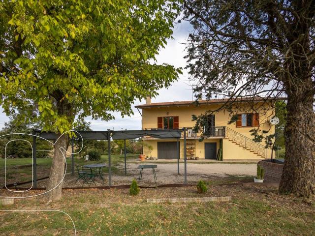 Appartamento in affitto a Fratta Todina, Umbria