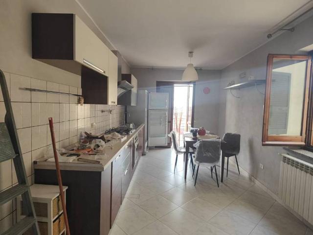 Appartamento in affitto a Frattaminore, Campania