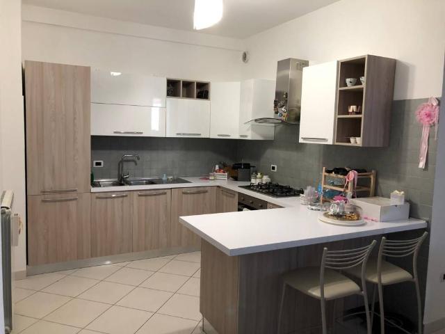 Appartamento in affitto a Frosinone, Lazio