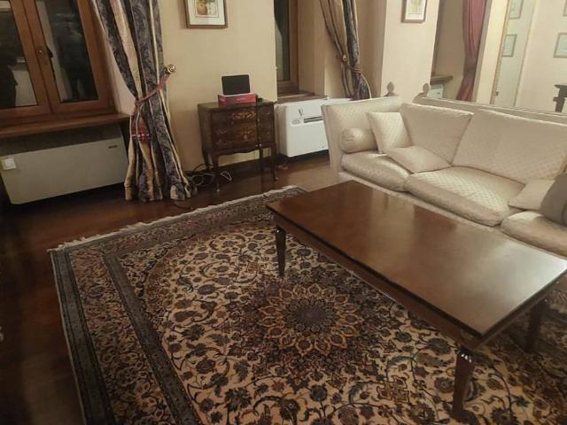 Appartamento in affitto a Centro Storico, Frosinone