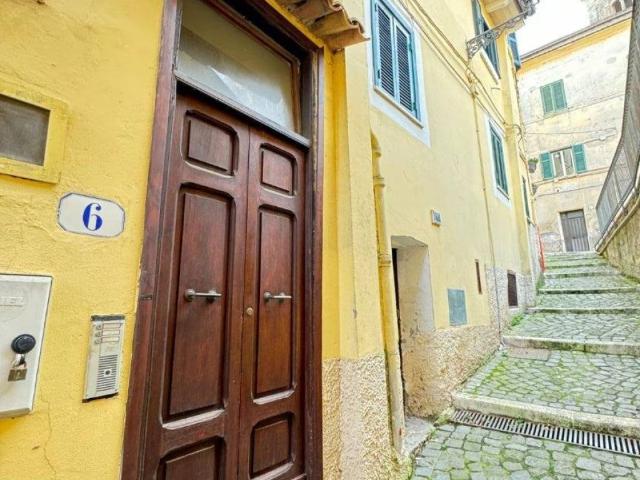 Appartamento in affitto a Centro Storico, Frosinone