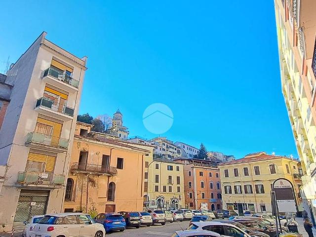 Appartamento in affitto a Centro Storico, Frosinone