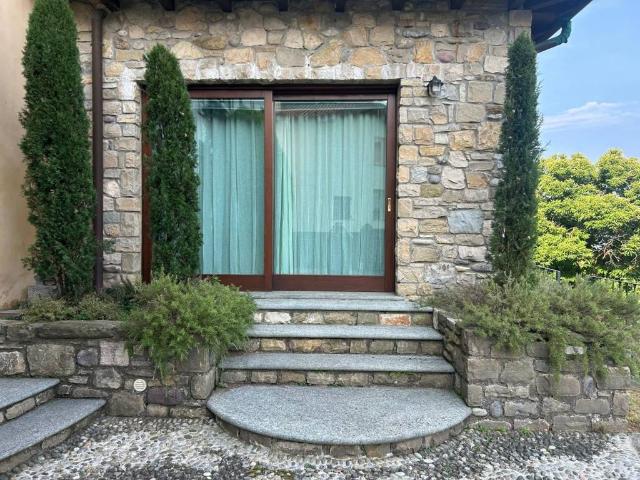 Appartamento in affitto a Galbiate, Lombardia