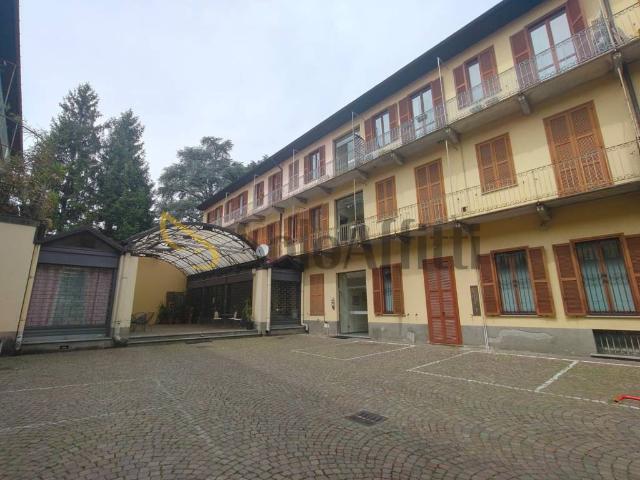 Appartamento in affitto a Centro, Gallarate