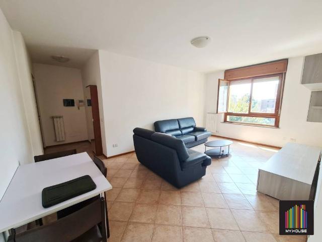 Appartamento in affitto a Centro, Gallarate