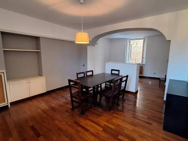 Appartamento in affitto a Centro Storico, Gallarate