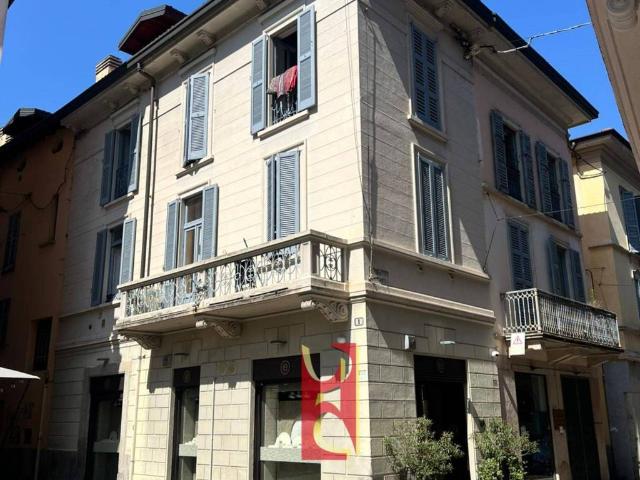 Appartamento in affitto a Centro, Gallarate