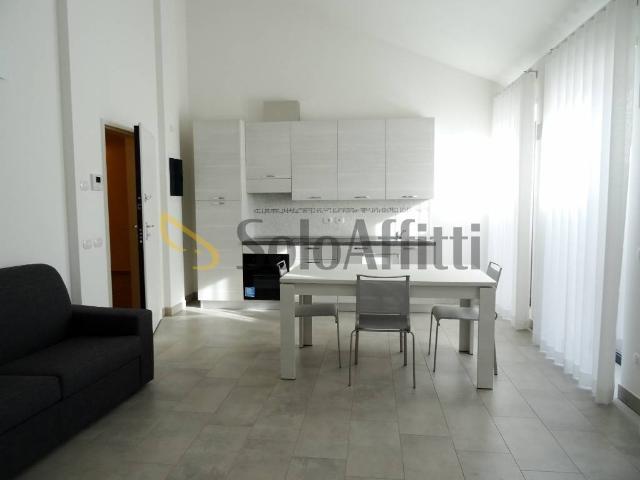 Appartamento in affitto a Centro, Gallarate