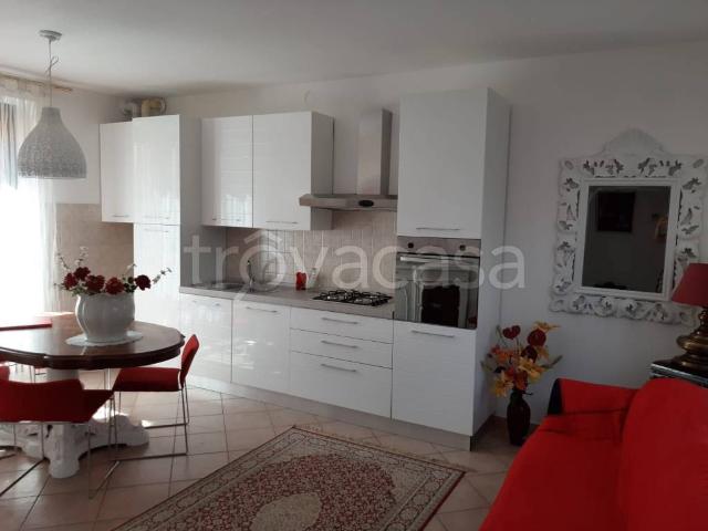 Appartamento in affitto a Ronchi, Gallarate