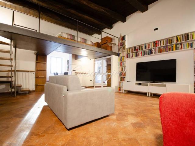 Appartamento in affitto a Centro, Gallarate