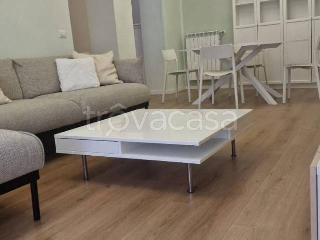 Appartamento in affitto a Centro, Gallarate