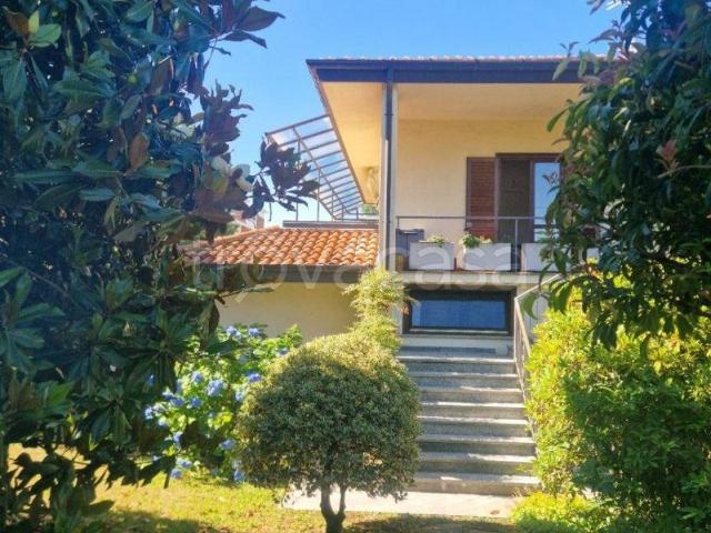 Appartamento in affitto a Ronchi, Gallarate