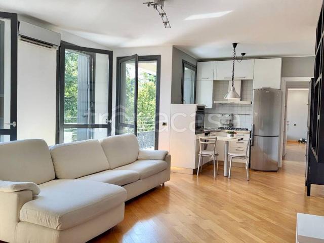 Appartamento in affitto a Centro, Gallarate