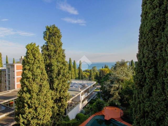 Appartamento in affitto a Morgnaga, Gardone Riviera