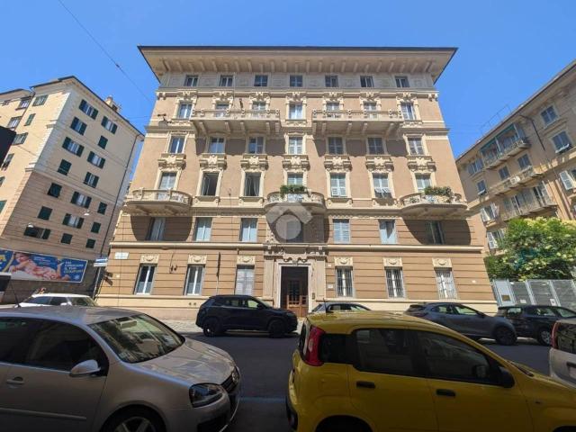 Appartamento in affitto a Centro Est, Serra Riccò