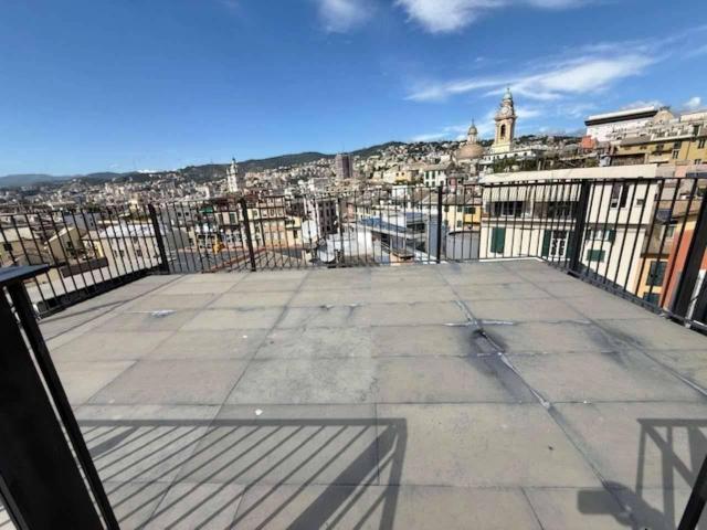 Appartamento in affitto a Centro Est, Serra Riccò