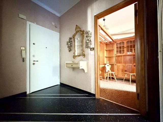 Appartamento in affitto a Quarto dei Mille, Genova