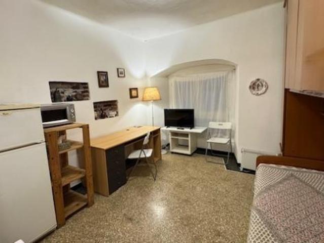 Monolocale in affitto a Centro Est, Serra Riccò