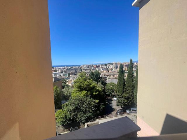 Appartamento in affitto a Levante, Serra Riccò