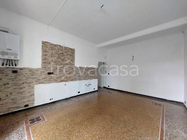 Appartamento in affitto a Centro Ovest, Serra Riccò