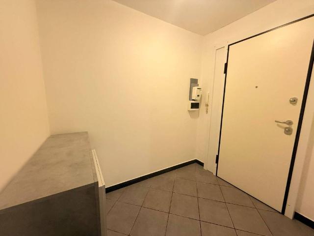 Appartamento in affitto a Medio Ponente, Serra Riccò