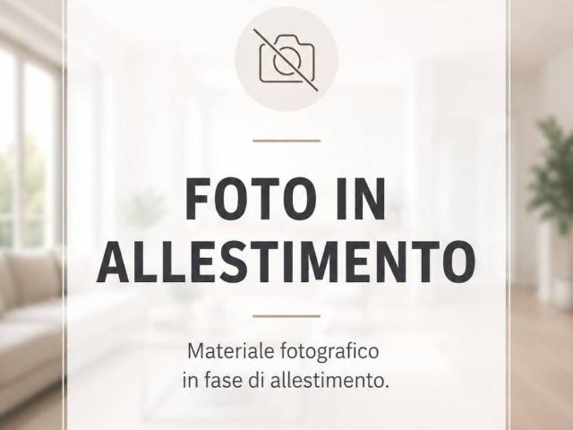 Appartamento in affitto a Centro Est, Serra Riccò