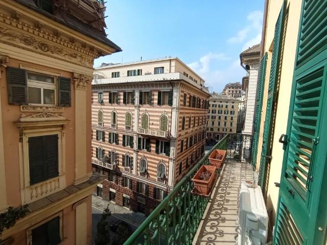Appartamento in affitto a Centro Est, Serra Riccò