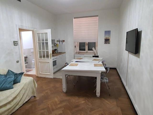 Appartamento in affitto a Centro Est, Serra Riccò