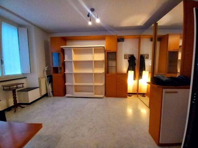 Appartamento in affitto a Centro Est, Serra Riccò