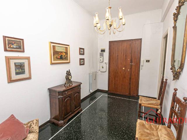 Appartamento in affitto a Medio Ponente, Serra Riccò