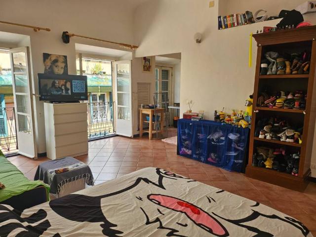 Appartamento in affitto a Centro Est, Serra Riccò